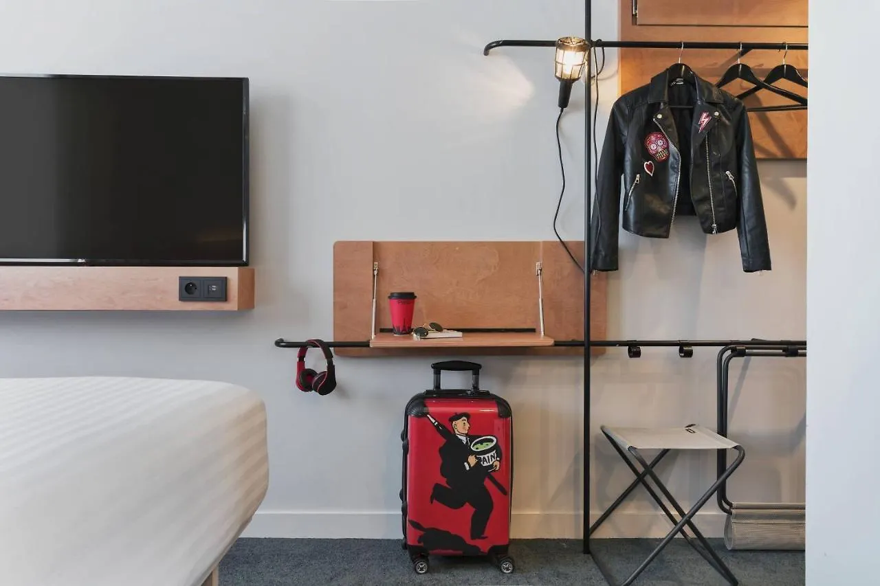 Hotel Moxy Bastille 3*