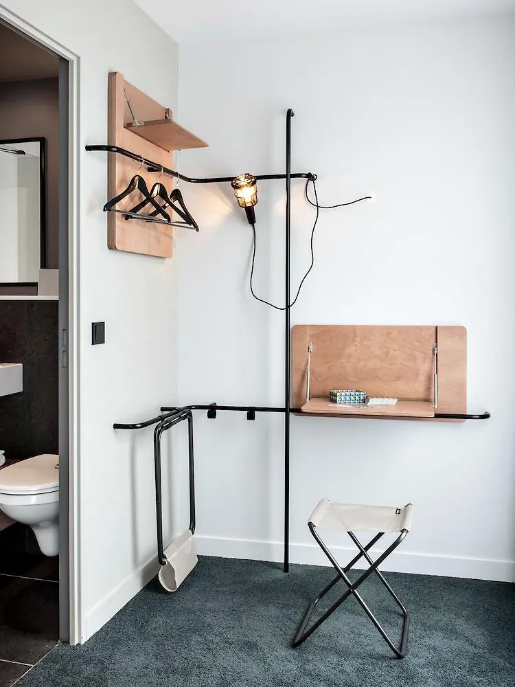 Moxy Bastille Hotel