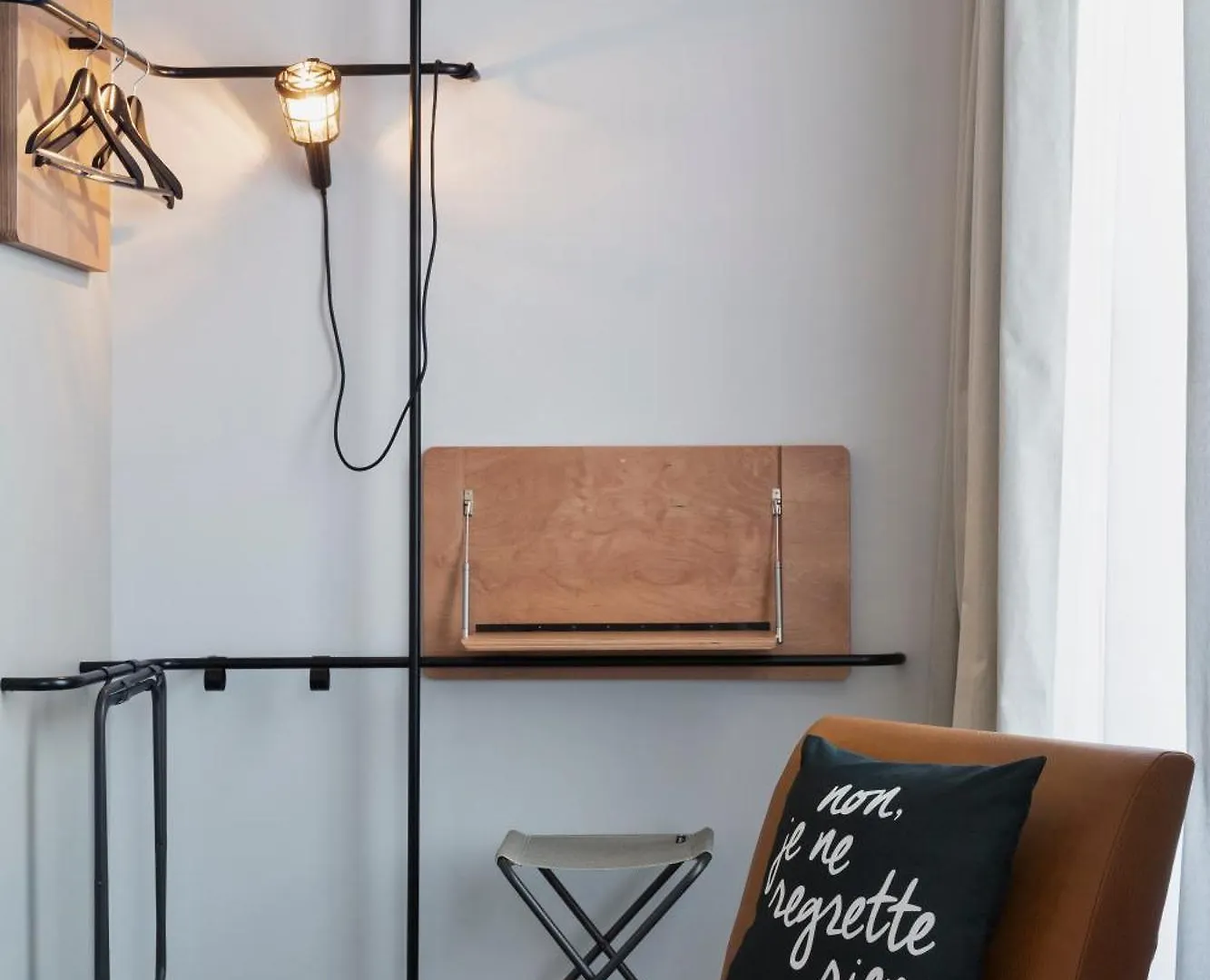 Moxy Bastille 3*
