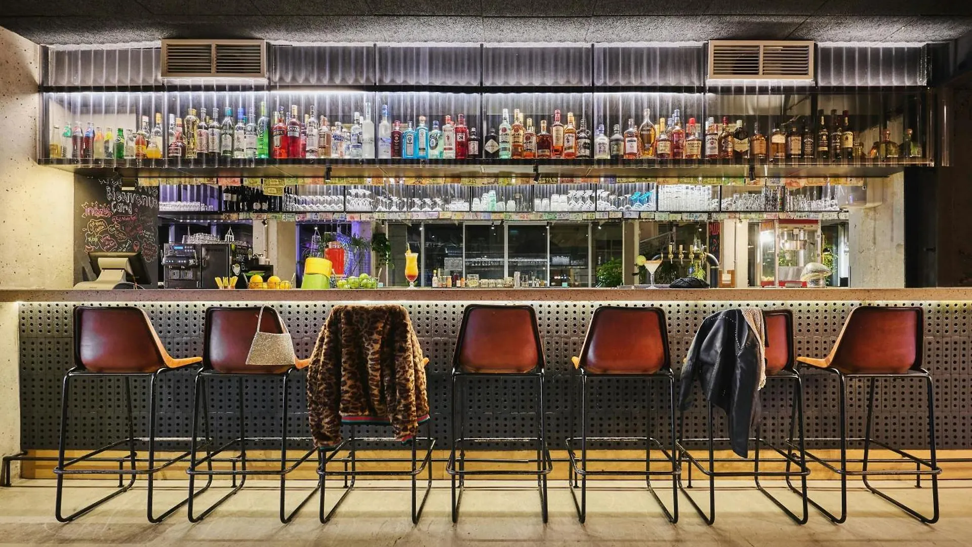 Moxy Bastille 3*