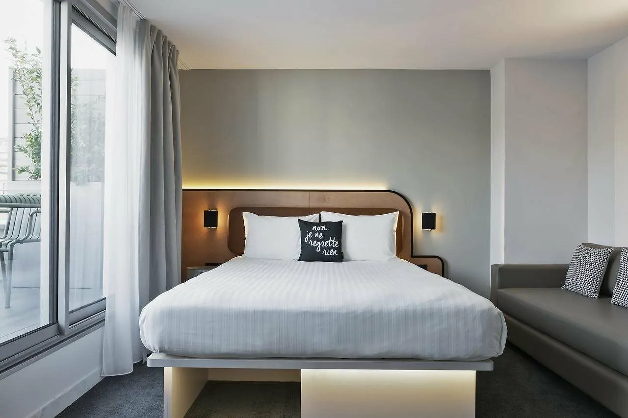 Moxy Bastille
